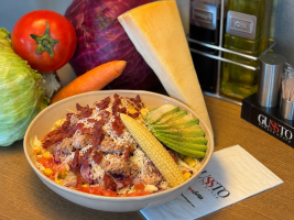 Gussto Salata