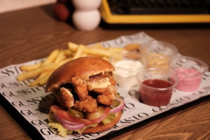CHİCKEN BURGER